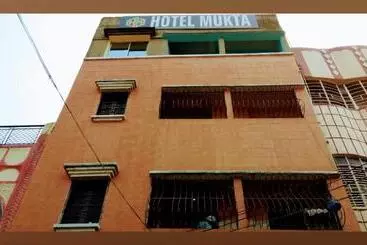 Hotel Mukta
