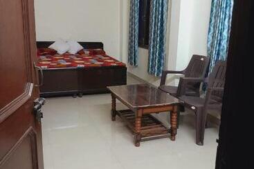 בית מלון כפרי Hills View Home Stay