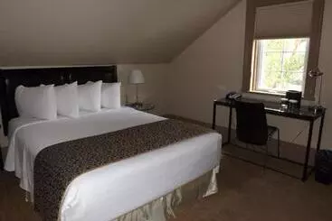 Bed and Breakfast The White House