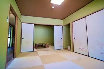 Ryokan Takaosou