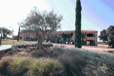 Hotel Mas Oliveres Pla De Palau
