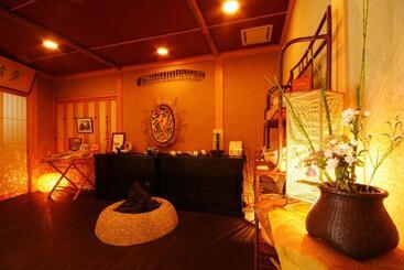 Ryokan 城崎温泉 但馬屋 Tajimaya