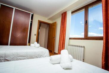 בית מלון כפרי Villa De Cárcar