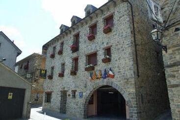 Отель Villa Russell