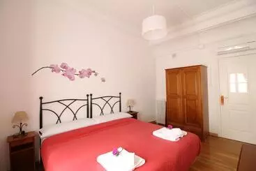 تختخواب و صبحانه Kasa Katia Guest House