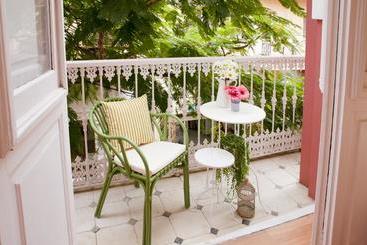 تختخواب و صبحانه Pensión Casablanca