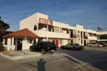 Eunice Plaza Motel