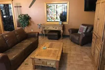 Hotelli Cripple Creek Hospitality House & Travel Park