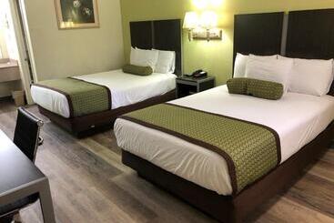 汽车旅馆 Southern Inn Minden