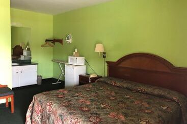 Ranch House Motel Marksville