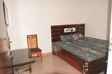Hôtel Holiday