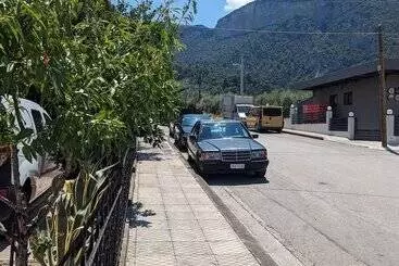 アパートホテル Achilleas Rentals In Kamena Vourla