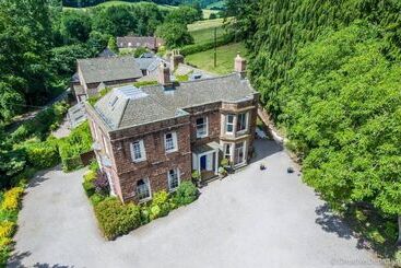 Bed and Breakfast Chelsea Parkfields