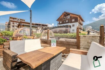 هتل Hotiday Room Collection   Sauze Assietta