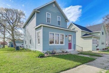 Mökkimajoitus Modern Casselton Vacation Rental: 22 Mi To Fargo!