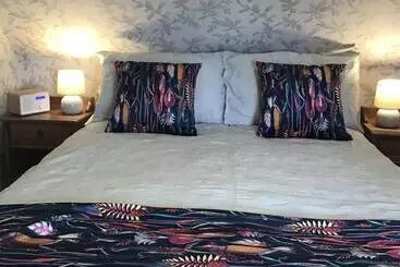 Reşedinta Colbost/3bedcottage/woodburner/greatwalks