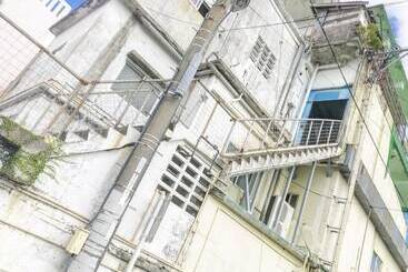 Guest House Love&peace!!   Hostel