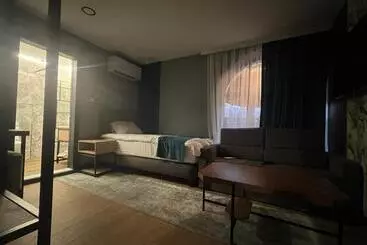 Premium Hotel, Mediterranean Food & Mezze Bar