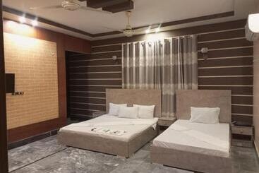 هتل Royalvilla Guest House Karachi 1