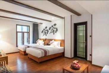 Отель Lijiang Shangshui S