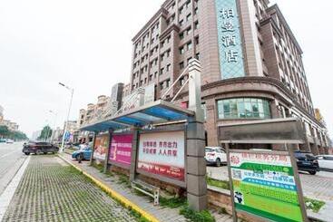 Borrman Hotel Zhongshan Henglan Xiyong