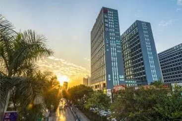Echeng Hotel Nanning Jiangnan Wanda Baisha Avenue