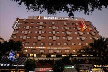 Hotel Jtour Inn Yulin High Speed Railway Station Rt Mart