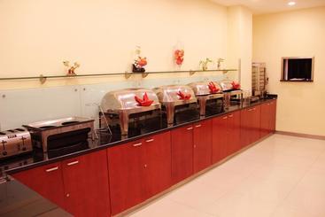 בית מלון כפרי Hanting Express Suqian Xingfu Road