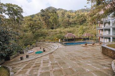 Elixir Woods Resort And Spa