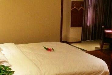 Отель Greentree Inn Bozhou Guoyang Shengli Road Fuyang Commercial Building Express