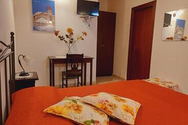 Bed and Breakfast La Mimosa Di Erice