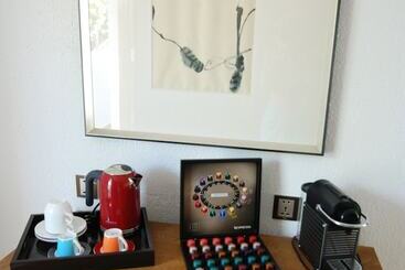 Hotel Sundown Beach Studios