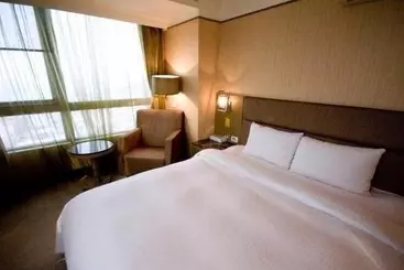 هتل Rhine Inn