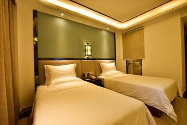 Otel Jiajie Chain Haikou East Railway Station