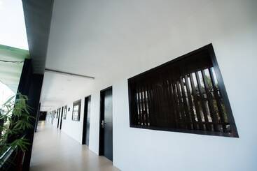 فندق Sun City Suites