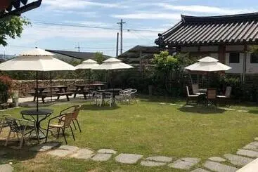 Hotel Suncheon Moonlight Love Hanok Pension