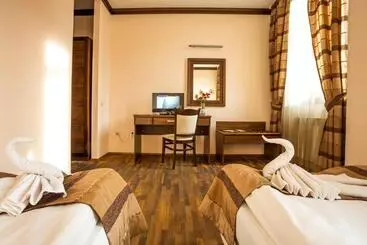 Family Hotel Teteven