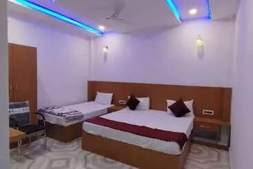 ホテル Goroomgo Nirmala Palace Ayodhya