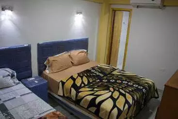 هتل آپارتمان Encarnacion