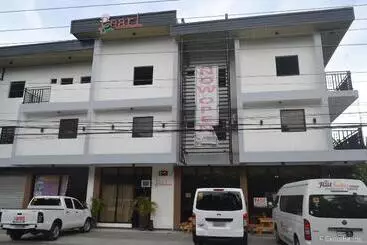 Hotel Pearl Suites