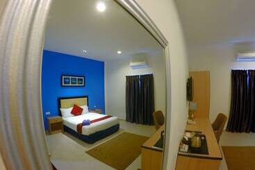 Hotelli Royal Agate Beach Resort