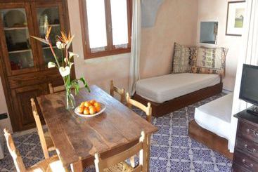 茅舍 Agricola Pineda