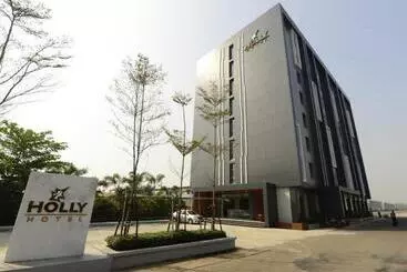 Holly Hotel Myanmar