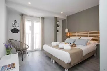 آپارتمان Singularstays Mercado Central