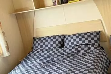 Seaside Charm Carvan In Leys Down On Sea