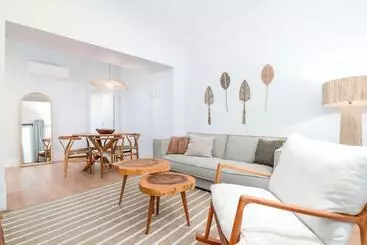 Aparthotel Limehome Evora Rua De Machede 61