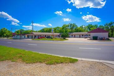 Motell The Inn By Oyo El Dorado Lake