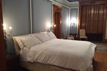 Bed and Breakfast The Inn At Centre Park