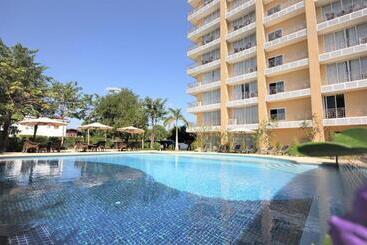 Hotel Continental Plaza Vientiane