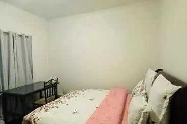 ペンション Great Choice Guest House Parow